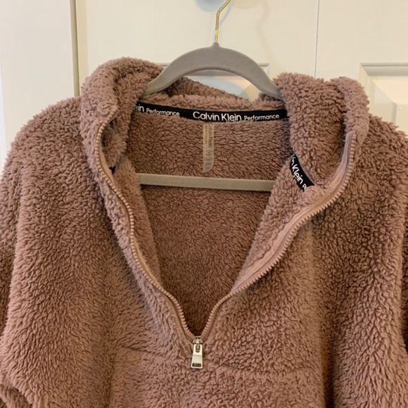 Calvin Klein hoodie - Picture 8 of 11